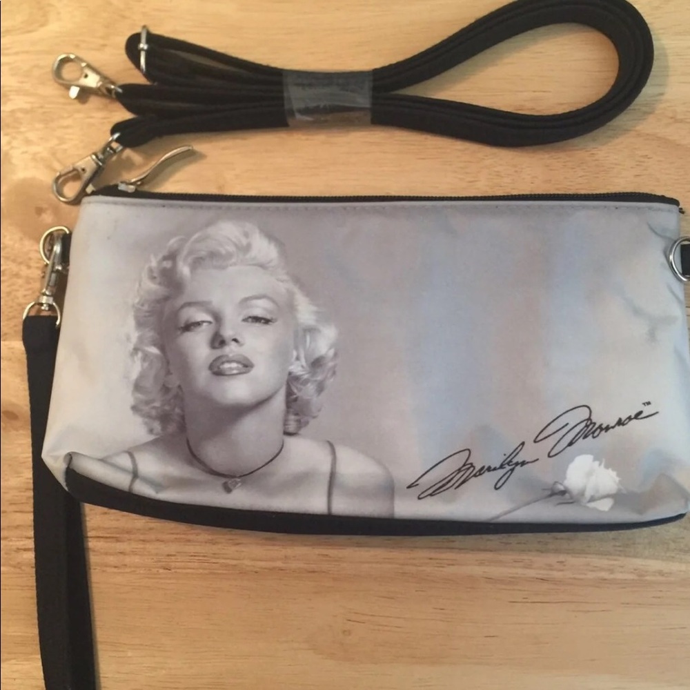 Marilyn Monroe purse with strap